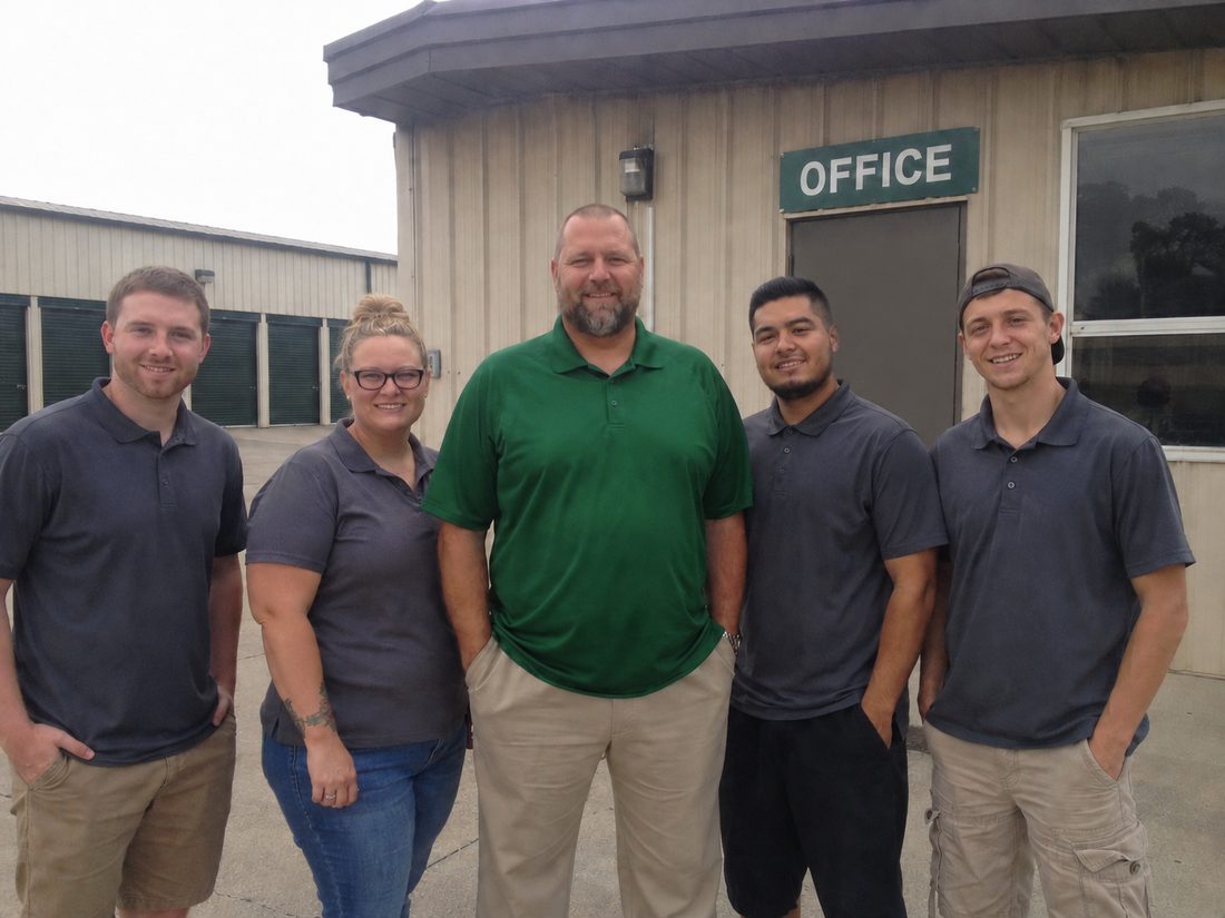 Pest control professionals in Enid, OK